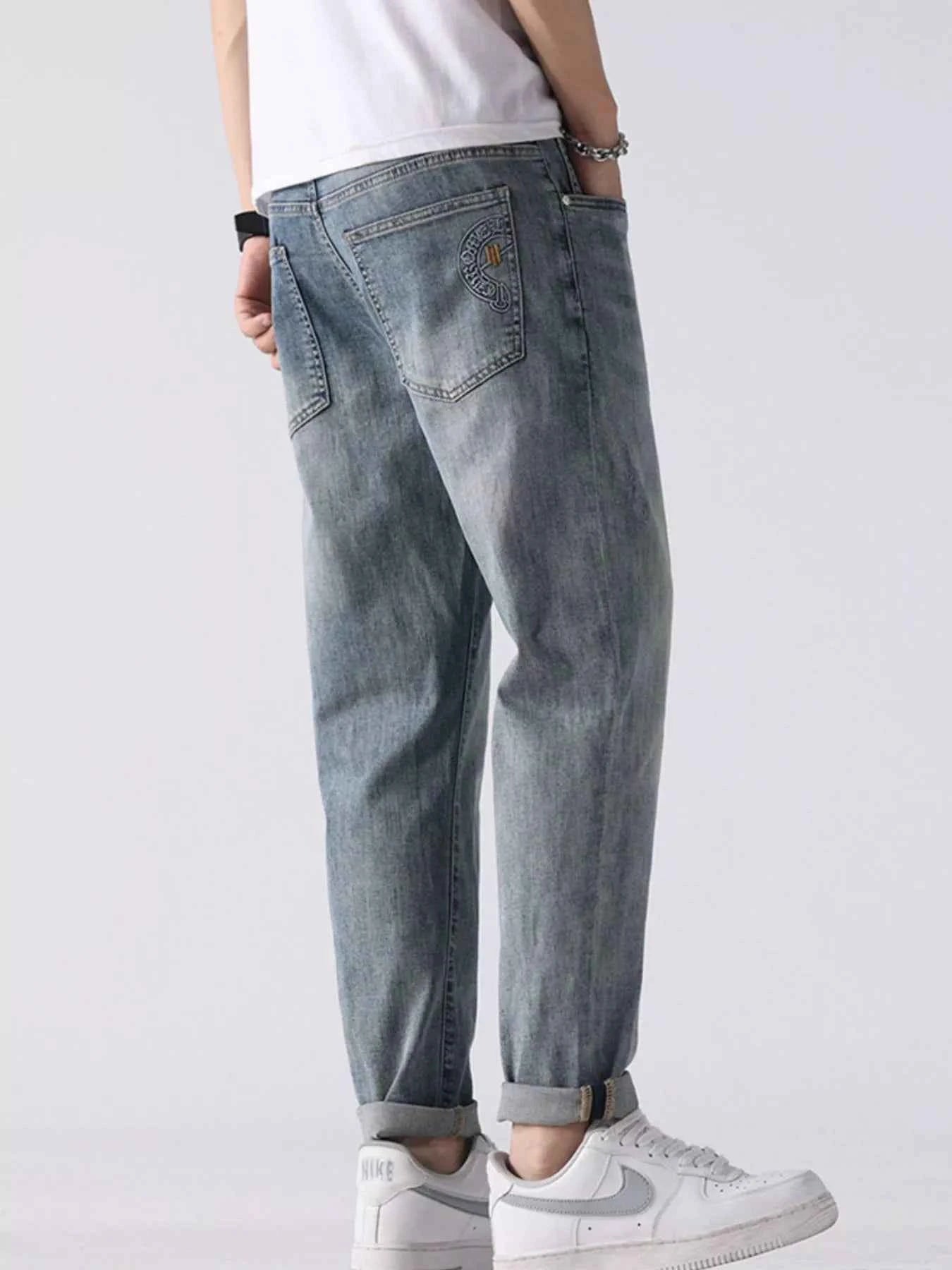 Men's Washed Straight Fit Jeans